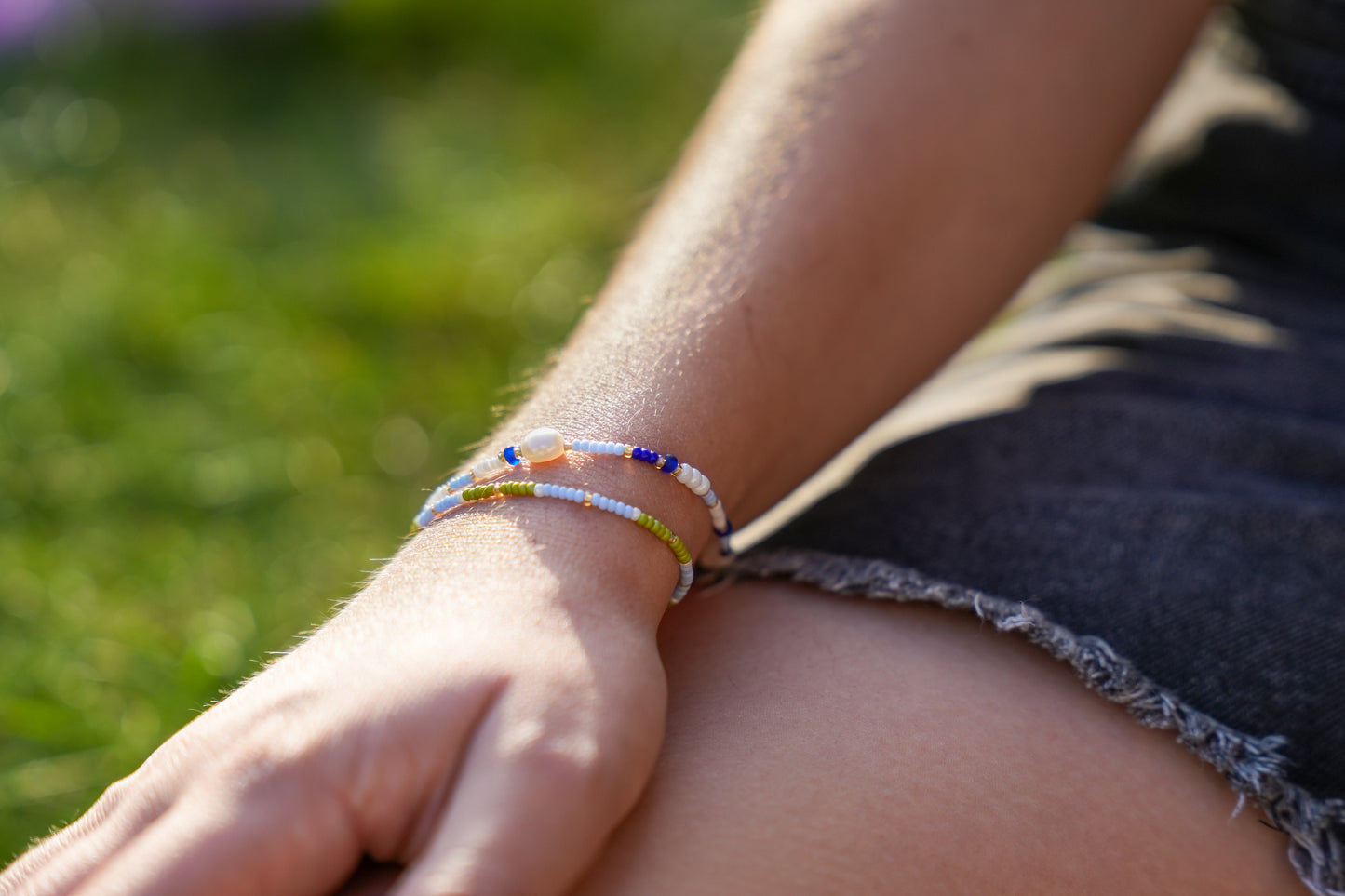 Dainty Freshwater Pearls & Blue Miyuki Bead Bracelet